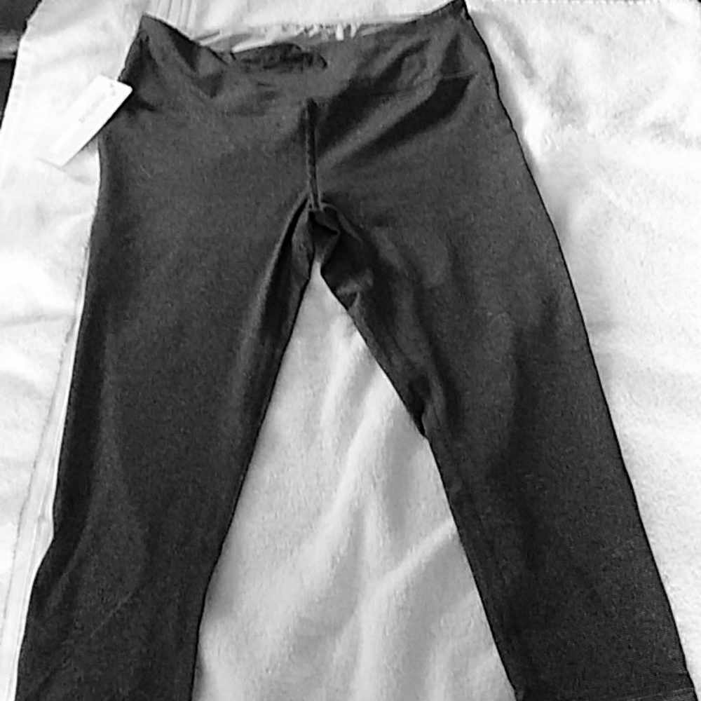 Work out capri pants